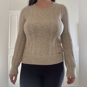 Abercrombie women’s sweater
